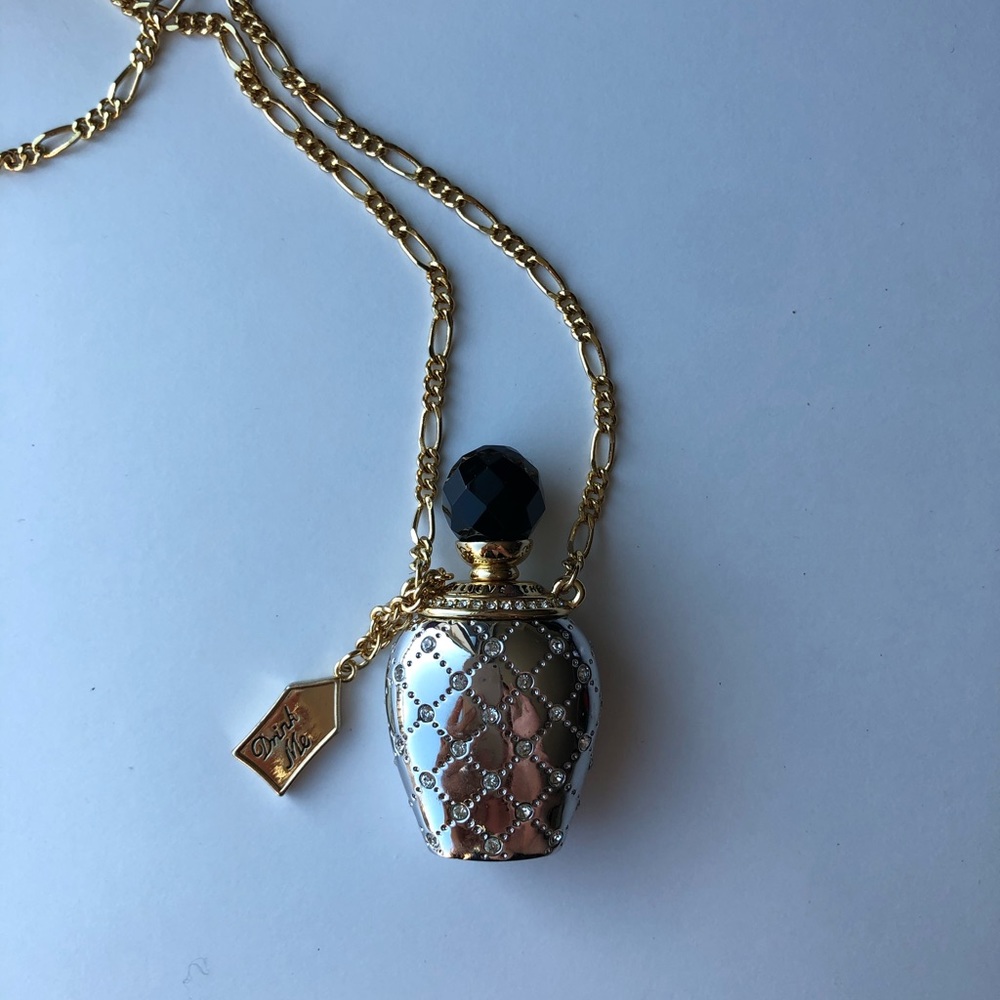 DISNEY COUTURE ALICE IN WONDERLAND BOTTLE NECKLACE
